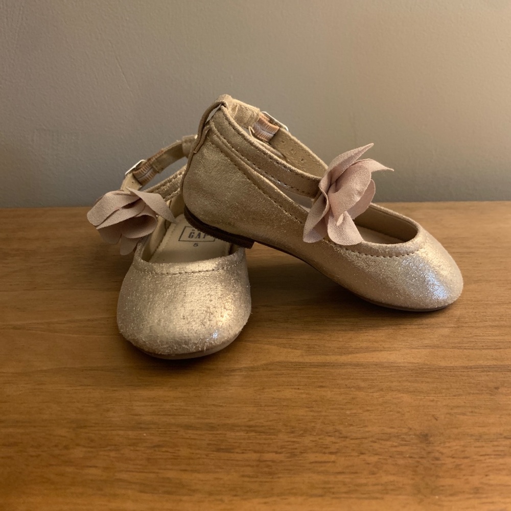 Gold Flower Ballet Flats